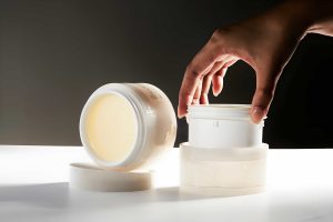 refillable cream jars with replacement