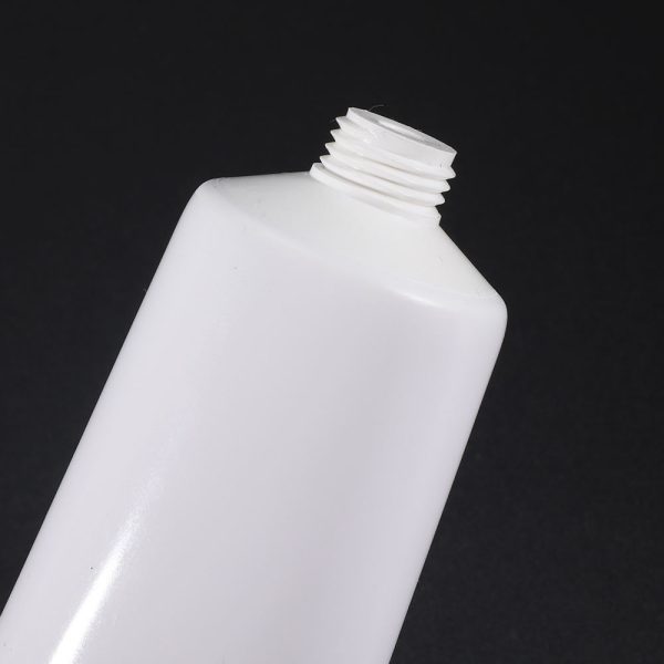 Custom Plastic Empty Squeeze Lipgloss Hand Cream Tube Cosmetic Packaging Tubes10ml 20ml 30ml 50ml 100ml 120ml