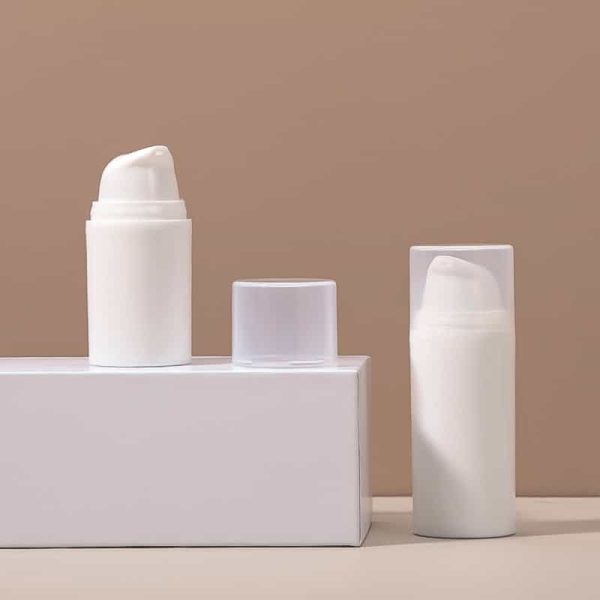 Round white cosmetic body lotion essence plastic pump bottle
