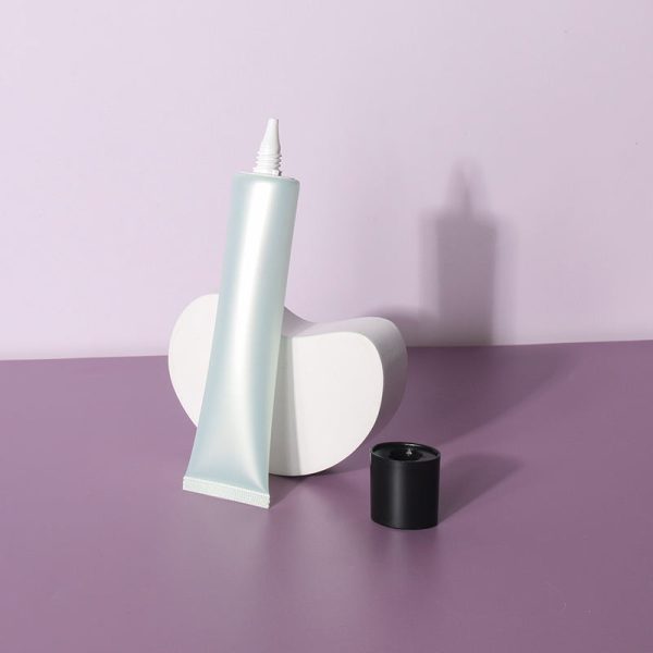 Eco friendly Small Capacity Squeeze Tubes Cosmetic Container Eye Cream Tube Plastic Packaging For Skin Care